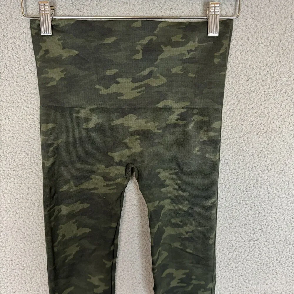 Spanx Leggings‎ Womens M Green Camo Look At Me Now Seamless Shapewear Casual
